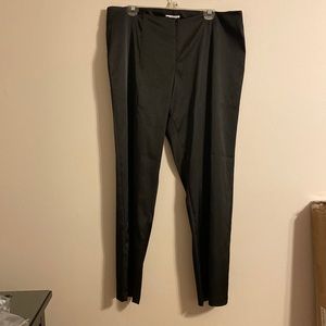 Like new roz & ali satin black dress pants